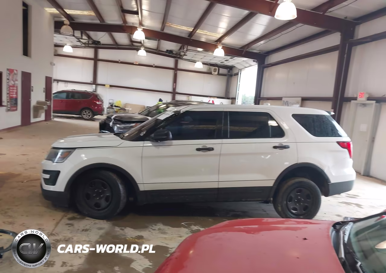 2017 Ford Utility Police Interceptor VIN:1FM5K8AR8HGC24577 - 15