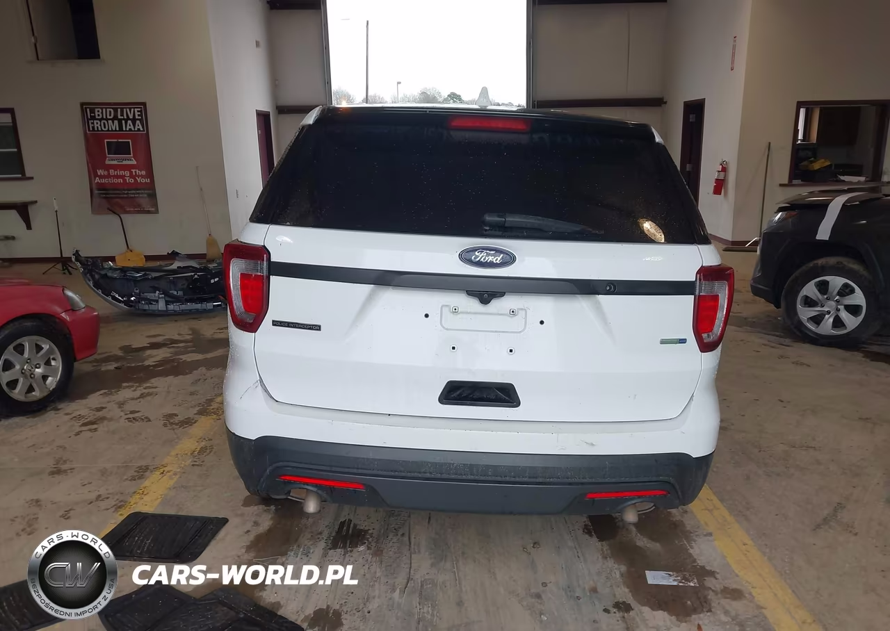 2017 Ford Utility Police Interceptor VIN:1FM5K8AR8HGC24577 - 17