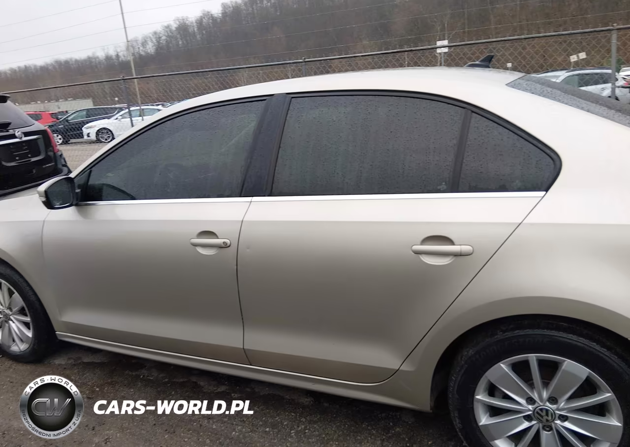 2015 Volkswagen Jetta 2.0L Tdi Se VIN:3VWLA7AJ7FM255886 - 14