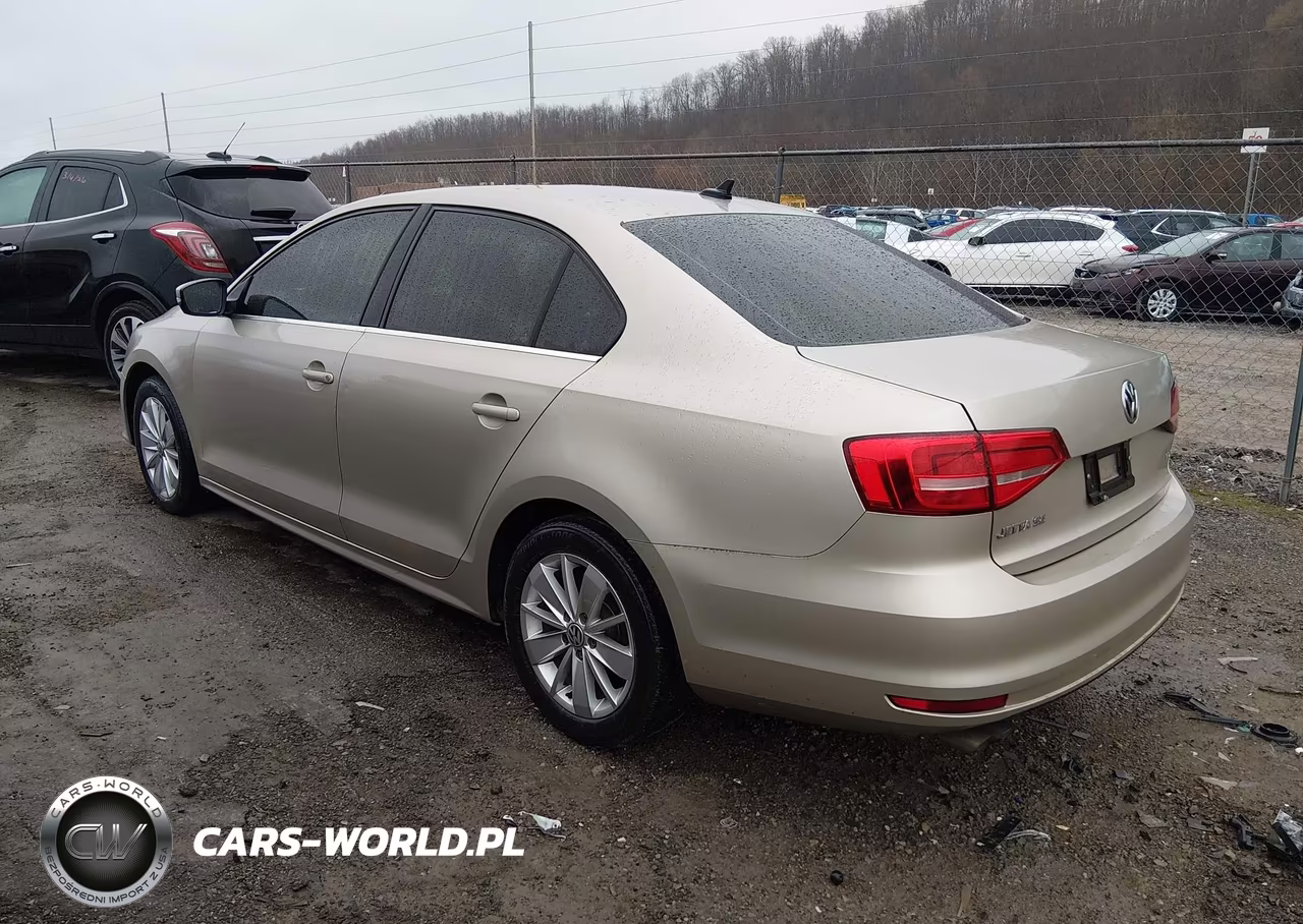 2015 Volkswagen Jetta 2.0L Tdi Se VIN:3VWLA7AJ7FM255886 - 3