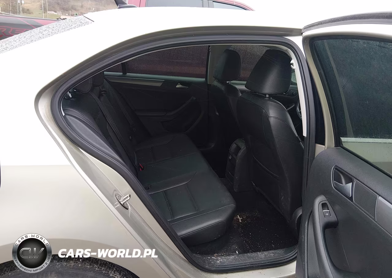 2015 Volkswagen Jetta 2.0L Tdi Se VIN:3VWLA7AJ7FM255886 - 8
