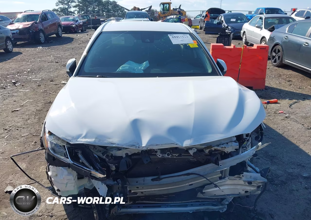 2022 Toyota Camry Le VIN:4T1C11AK2NU004062 - 12