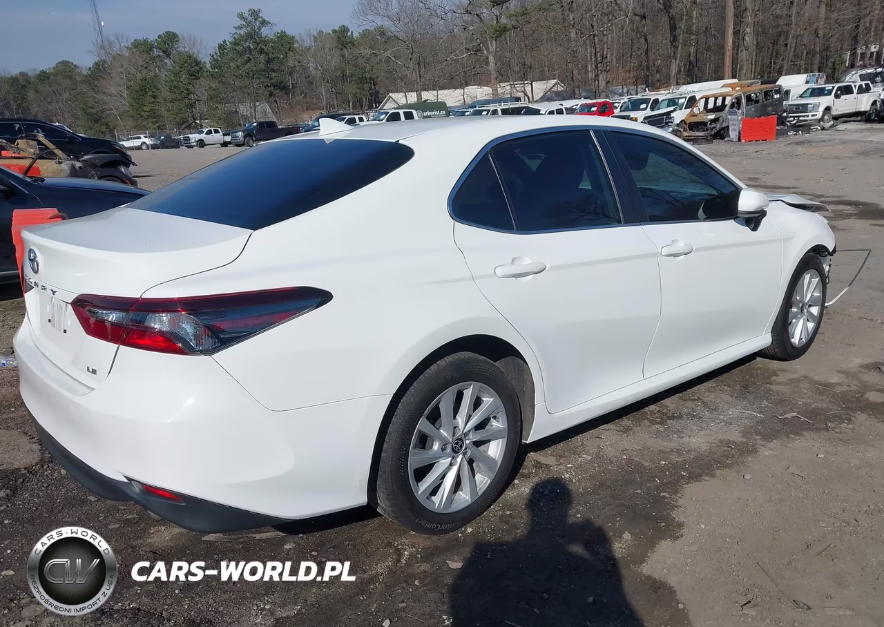 2022 Toyota Camry Le VIN:4T1C11AK2NU004062 - 4