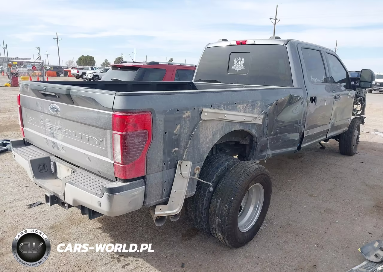 2022 Ford F-350 Lariat VIN:1FT8W3DT3NEE85705 - 4