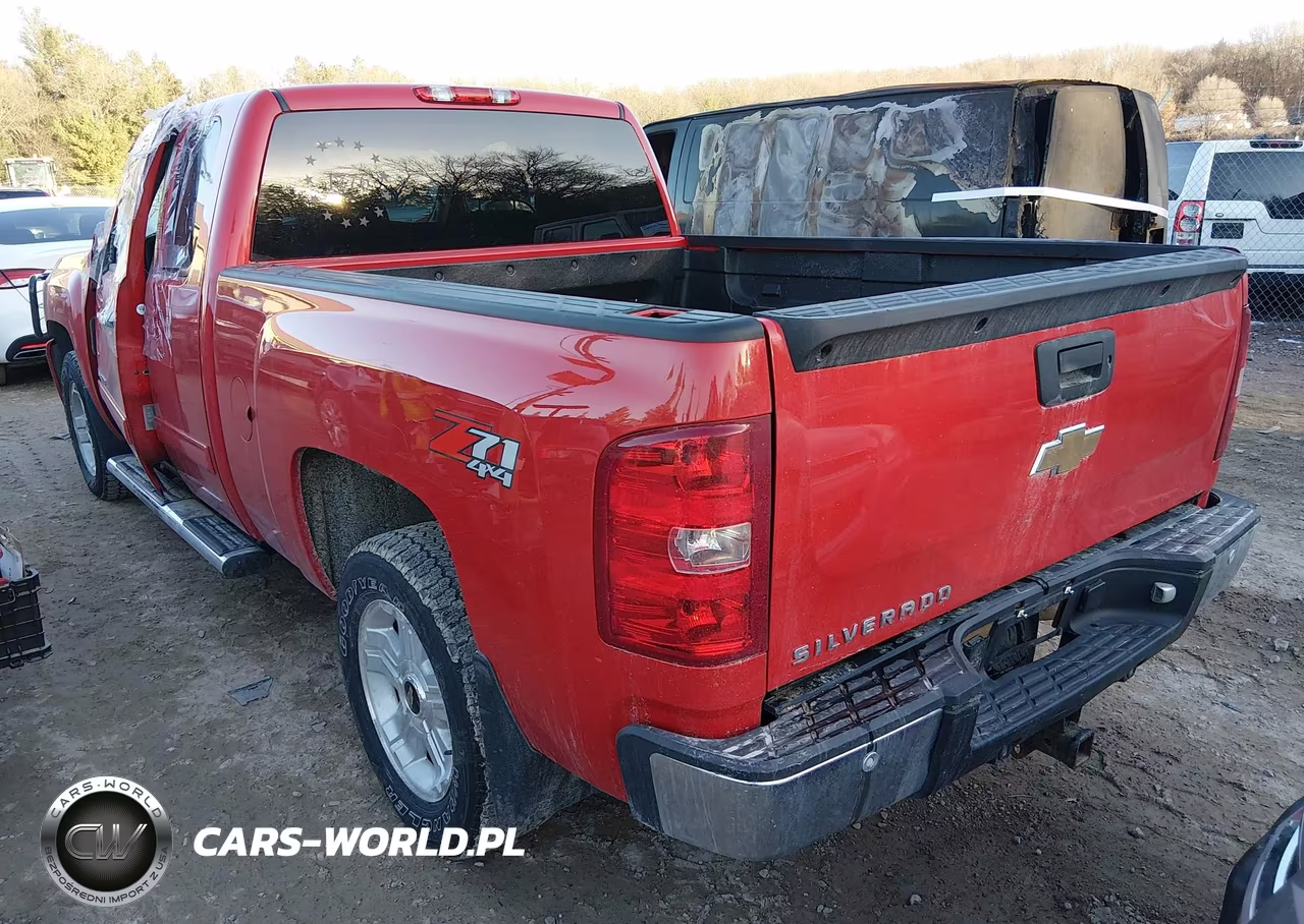 2011 Chevrolet Silverado 1500 Lt VIN:1GCRKSE33BZ320461 - 3