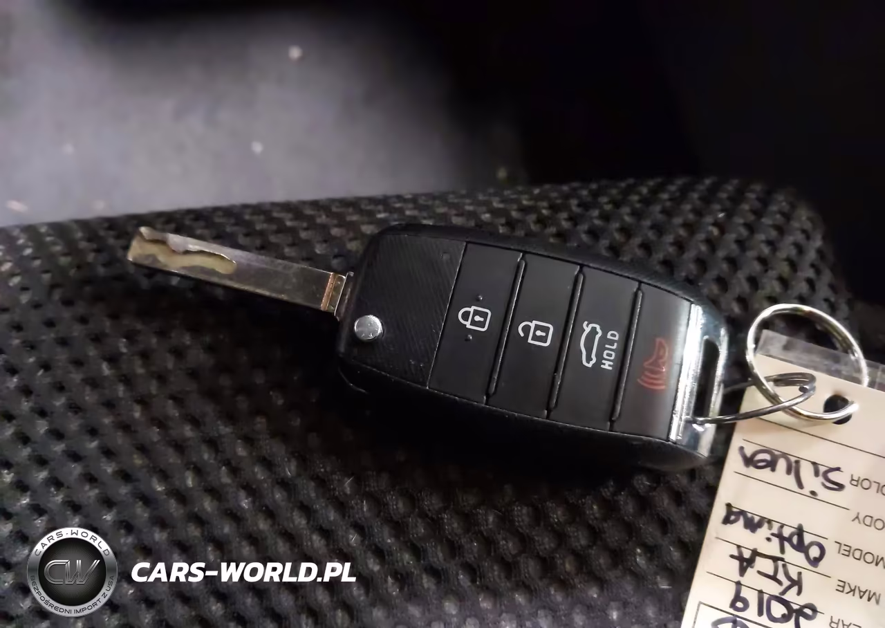 2019 Kia Optima Lx VIN:5XXGT4L31KG278149 - 11