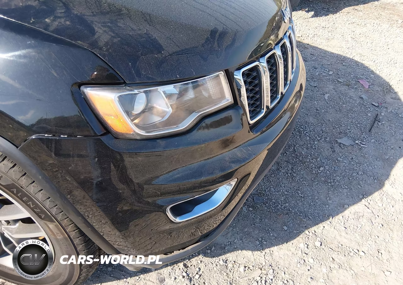 2018 Jeep Grand Cherokee Limited 4X4 VIN:1C4RJFBG8JC258669 - 19