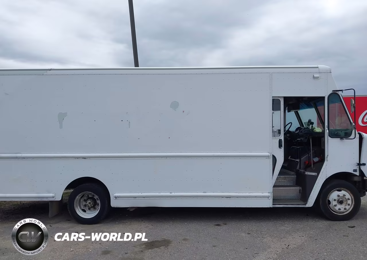 2010 Freightliner Chassis M Line Walk-In Van VIN:4UZAAPDU4ACAS1505 - 13
