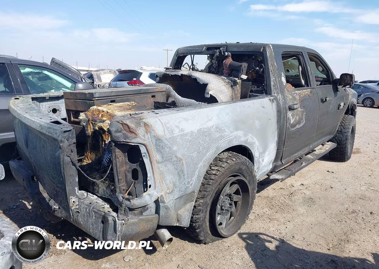 2018 Ram 2500 Longhorn 4X4 6'4 Box VIN:3C6UR5GLXJG426402 - 4