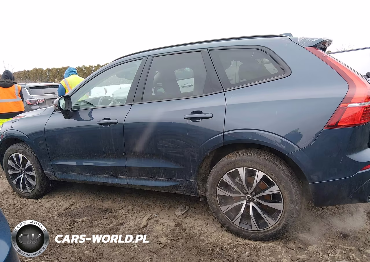 2025 Volvo Xc60 B5 Core VIN:YV4M12RJ7S1016955 - 14