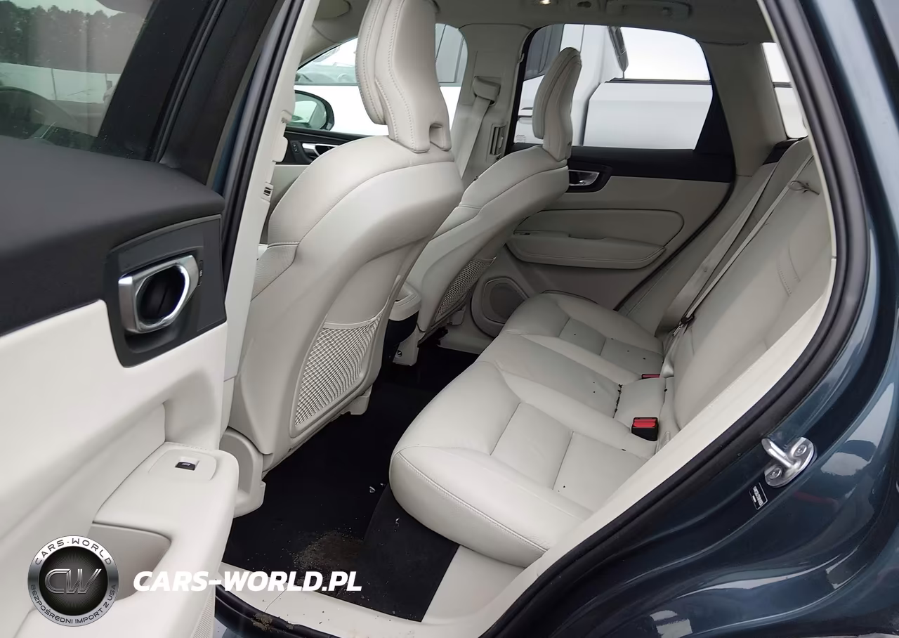 2025 Volvo Xc60 B5 Core VIN:YV4M12RJ7S1016955 - 8