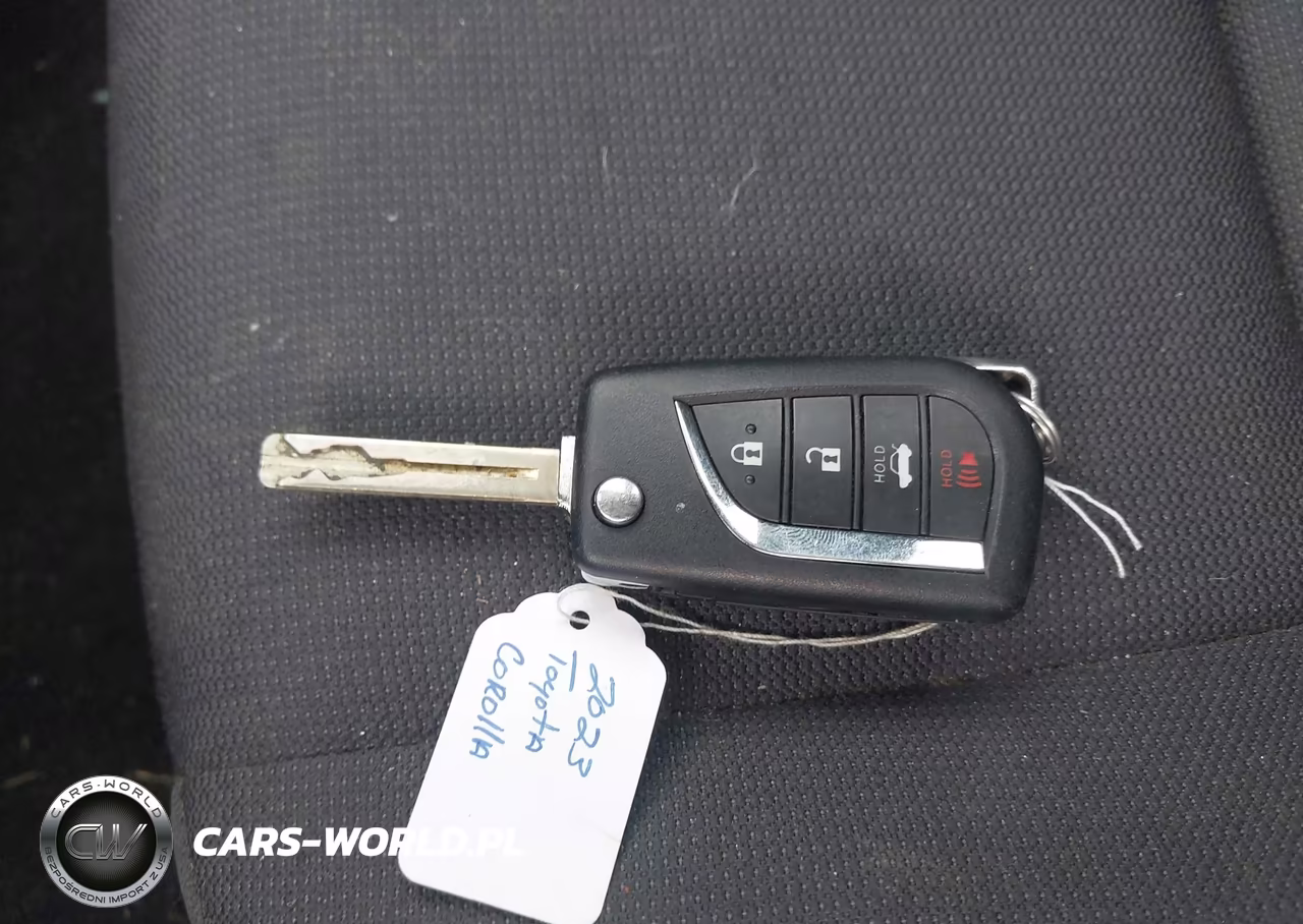2023 Toyota Corolla Le VIN:5YFB4MDE2PP069721 - 11