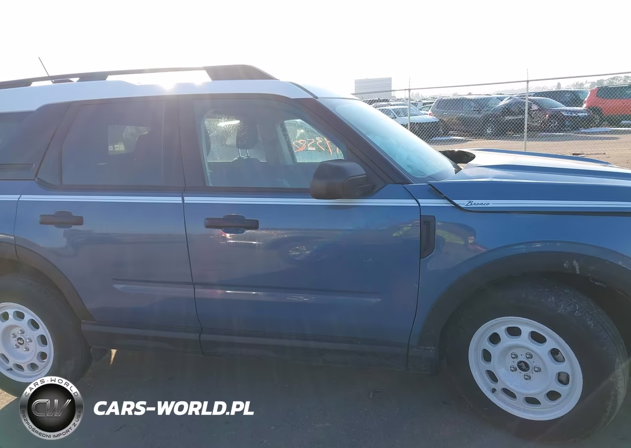 2025 Ford Bronco Sport Heritage VIN:3FMCR9GN0SRE63506 - 13