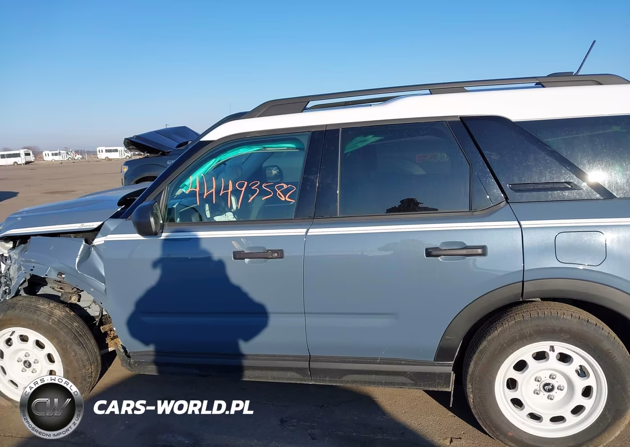 2025 Ford Bronco Sport Heritage VIN:3FMCR9GN0SRE63506 - 14