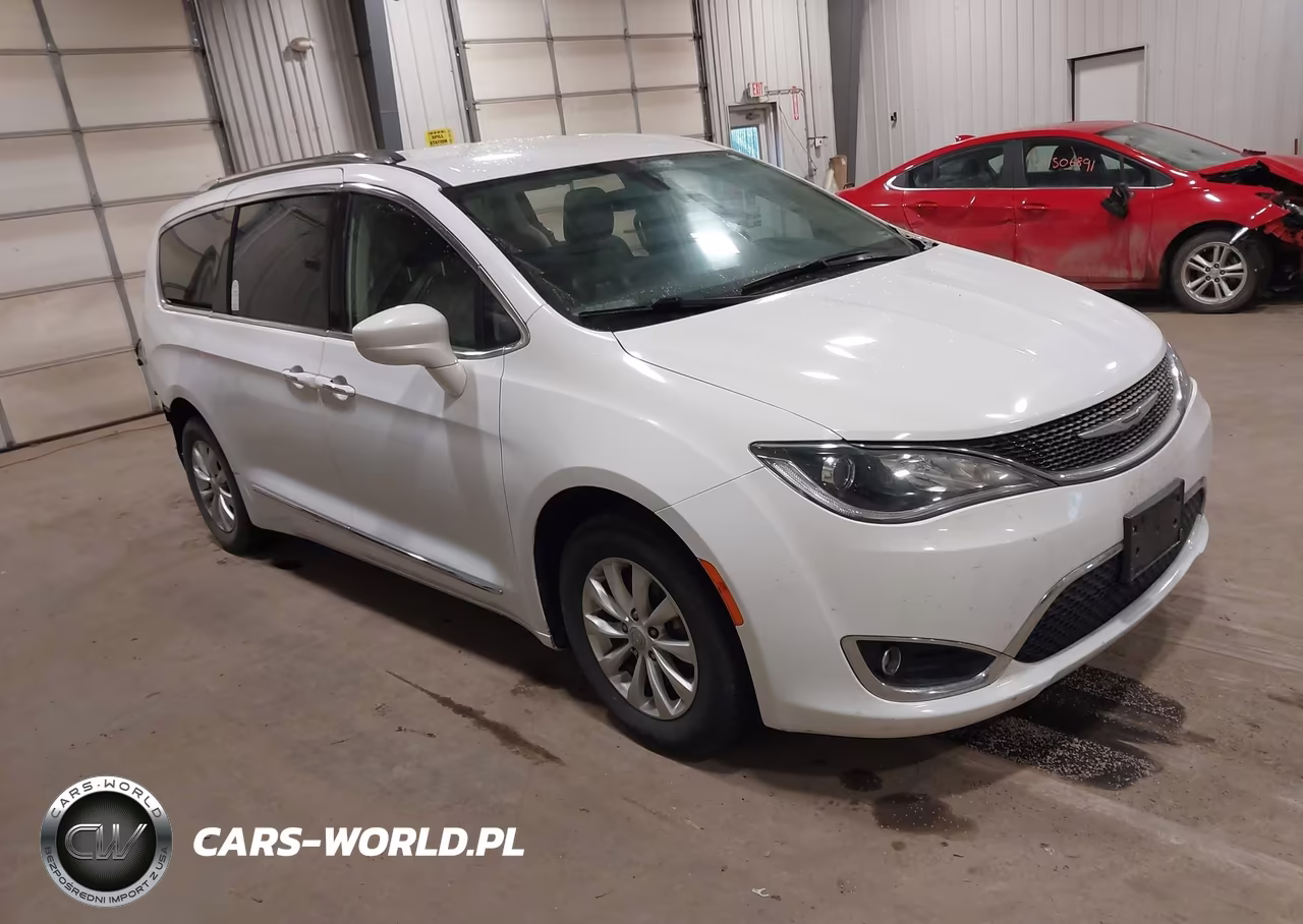 2019 Chrysler Pacifica Touring L