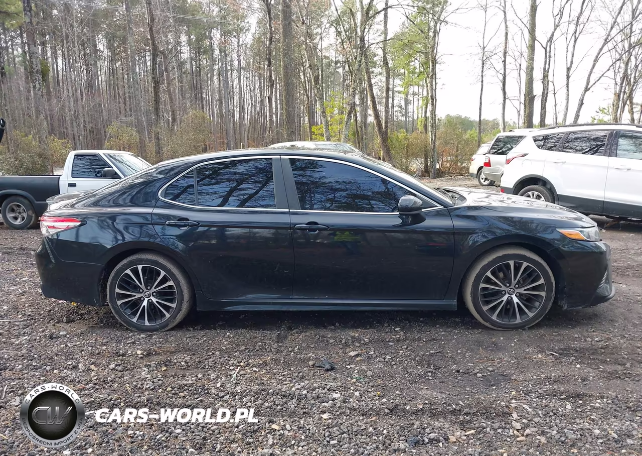 2018 Toyota Camry Se VIN:4T1B11HK5JU576691 - 13