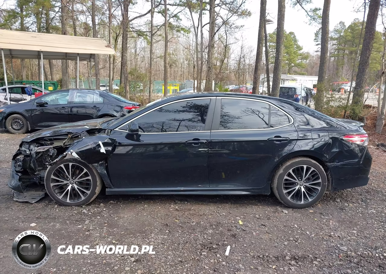 2018 Toyota Camry Se VIN:4T1B11HK5JU576691 - 14