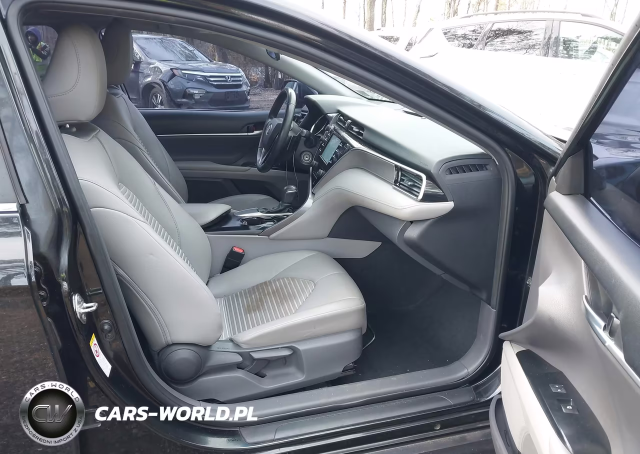 2018 Toyota Camry Se VIN:4T1B11HK5JU576691 - 5