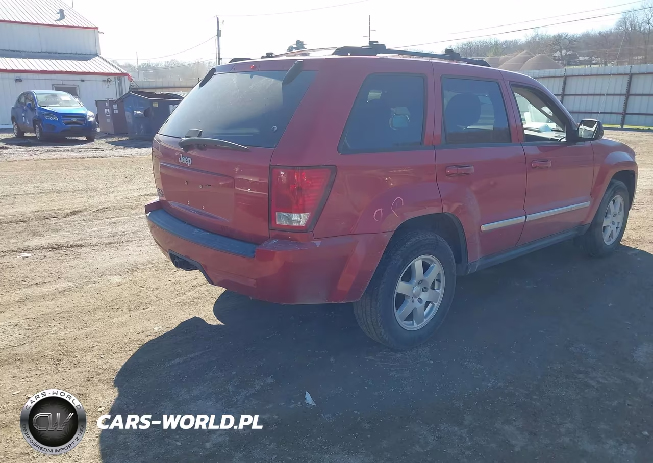 2010 Jeep Grand Cherokee Laredo VIN:1J4PR4GK1AC102596 - 4