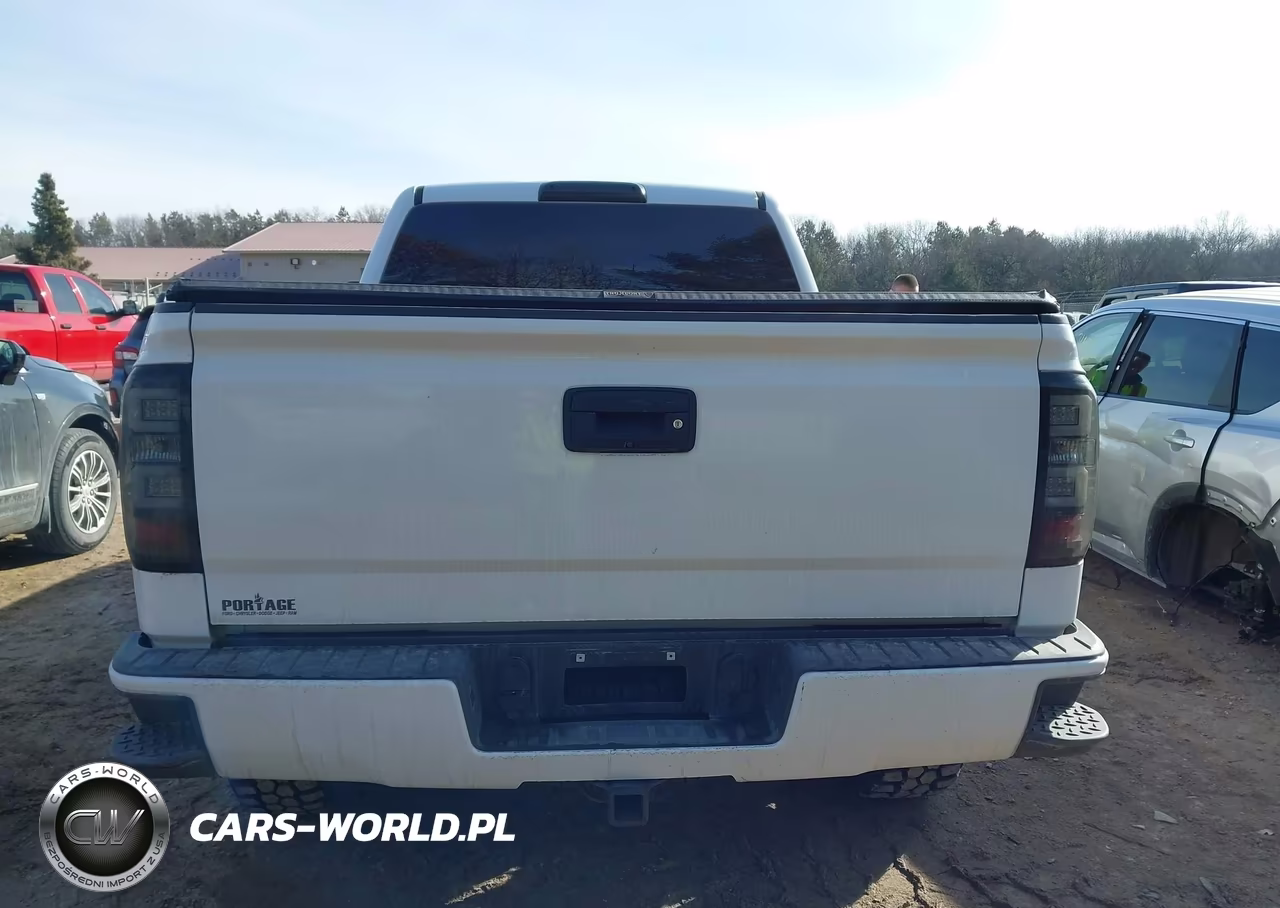 2018 Chevrolet Silverado 1500 2Lt VIN:3GCUKREC3JG571367 - 16