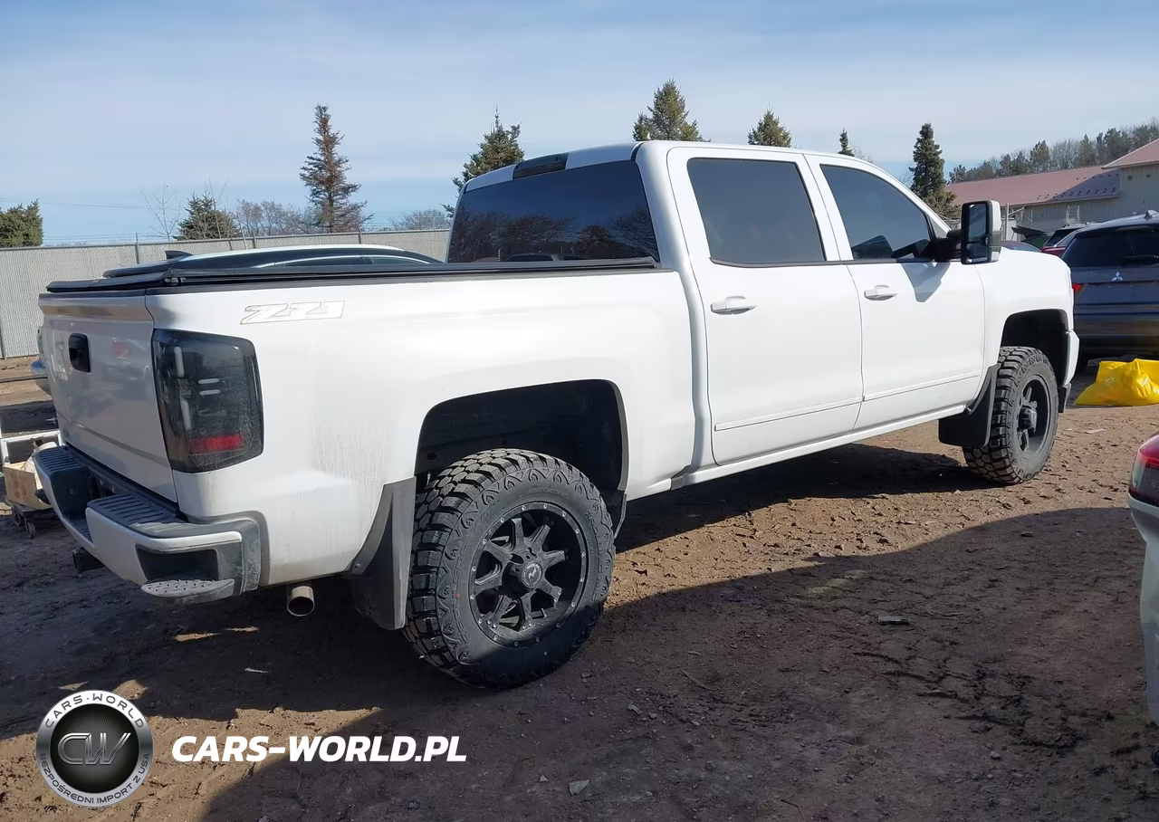 2018 Chevrolet Silverado 1500 2Lt VIN:3GCUKREC3JG571367 - 4