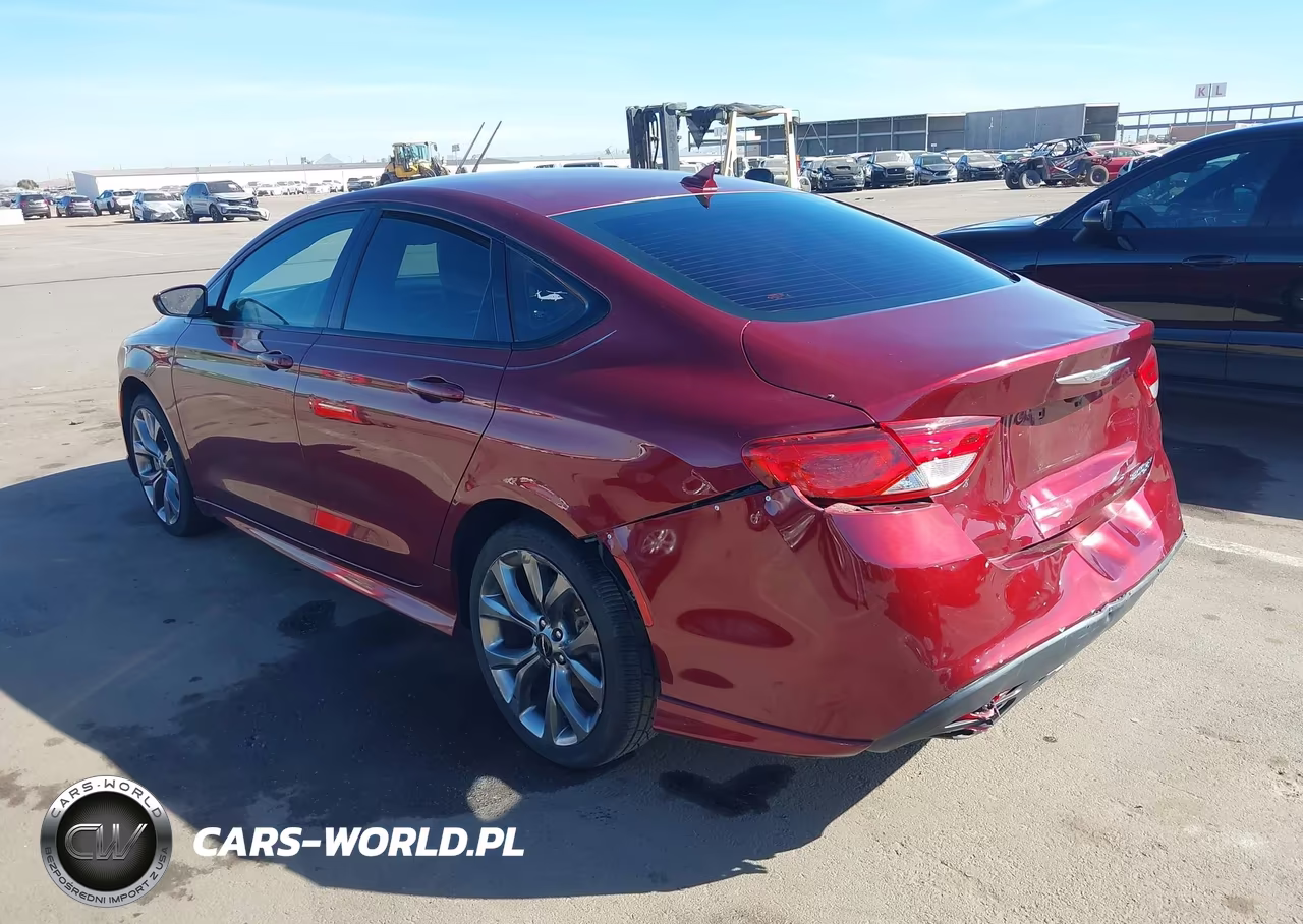 2016 Chrysler 200 S VIN:1C3CCCBG2GN130587 - 3