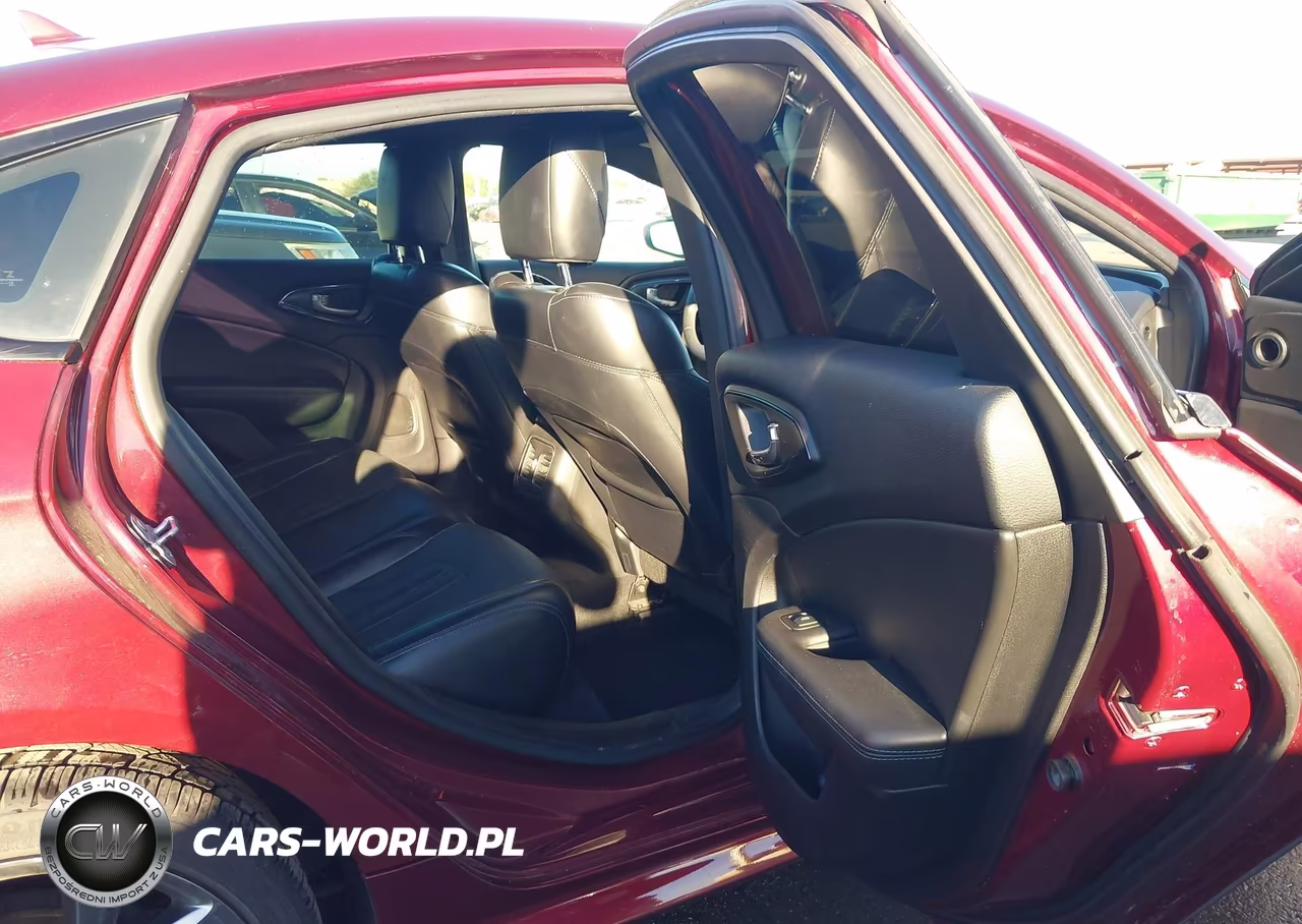 2016 Chrysler 200 S VIN:1C3CCCBG2GN130587 - 8