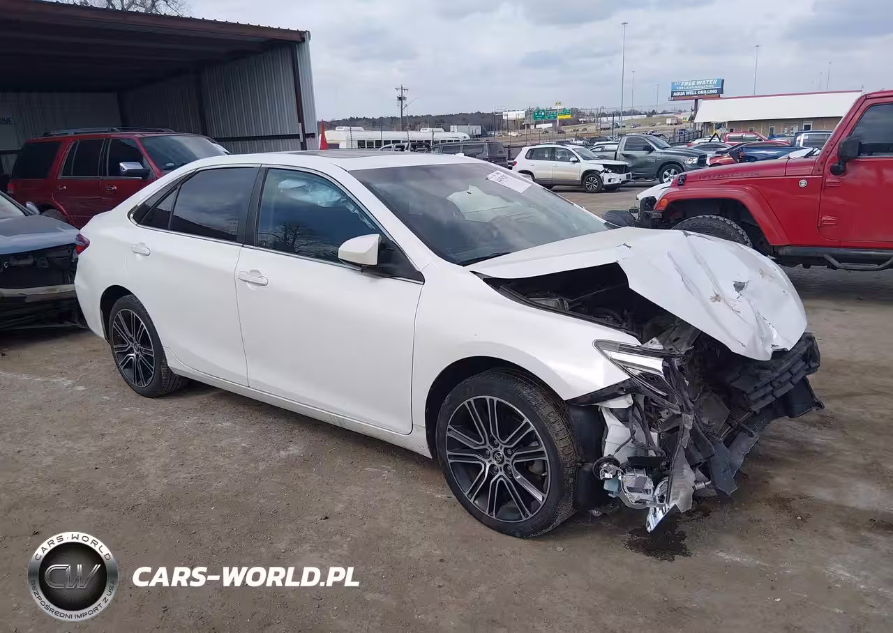 2016 Toyota Camry Se