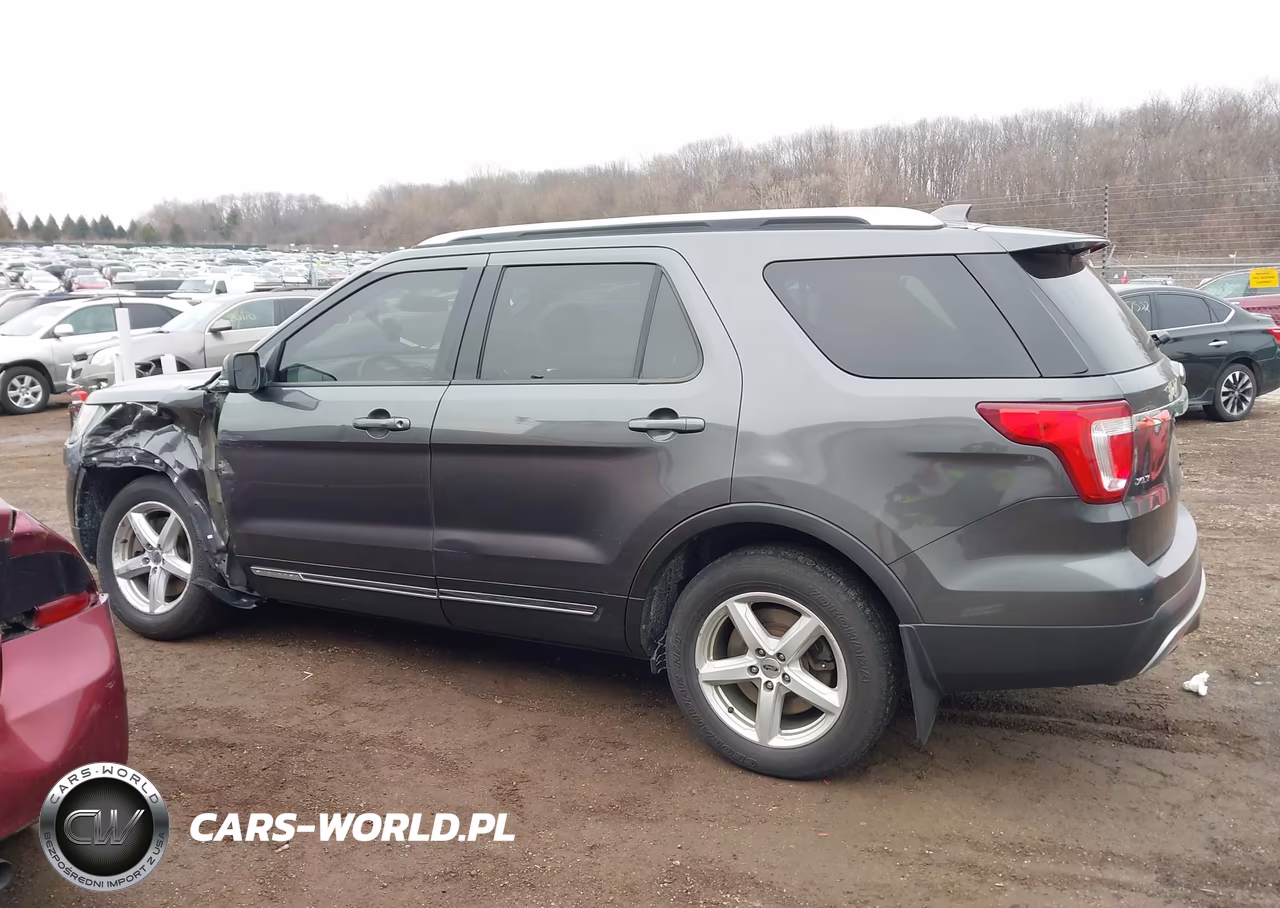 2016 Ford Explorer Xlt VIN:1FM5K8D81GGA39126 - 14