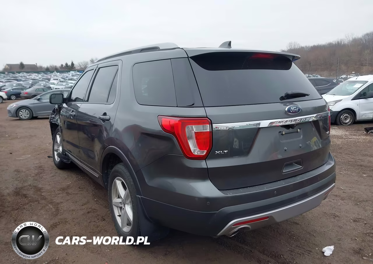 2016 Ford Explorer Xlt VIN:1FM5K8D81GGA39126 - 3