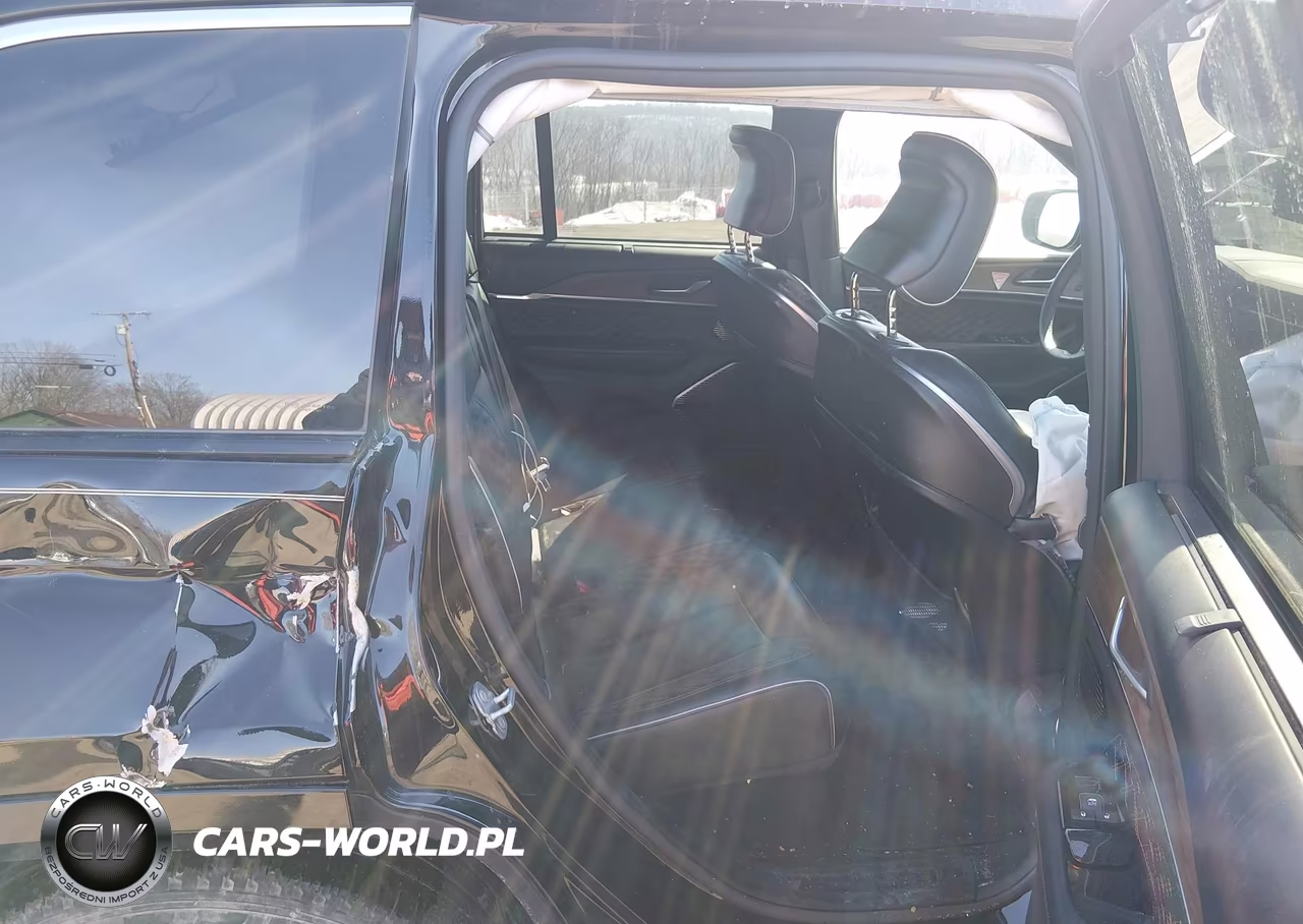 2023 Jeep Grand Cherokee 4Xe Summit VIN:1C4RJYE64P8800635 - 8
