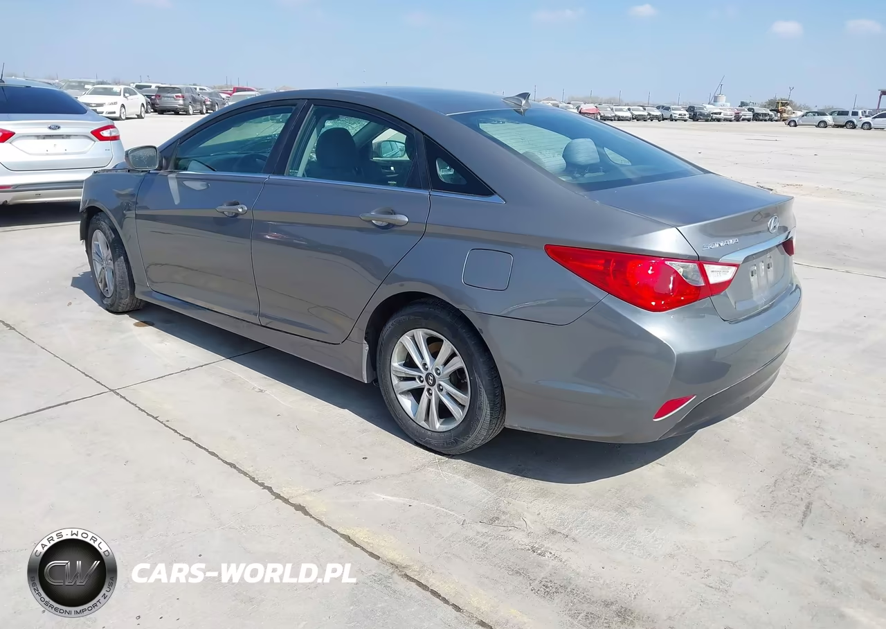 2014 Hyundai Sonata Gls VIN:5NPEB4AC4EH858937 - 3