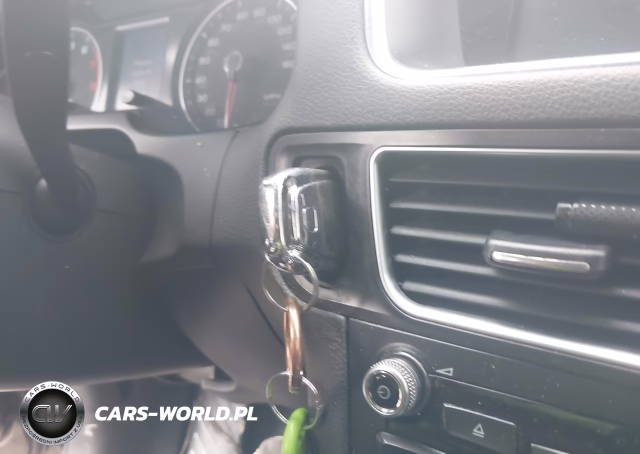 2015 Audi Q5 2.0T Premium VIN:WA1CFAFP0FA111473 - 11
