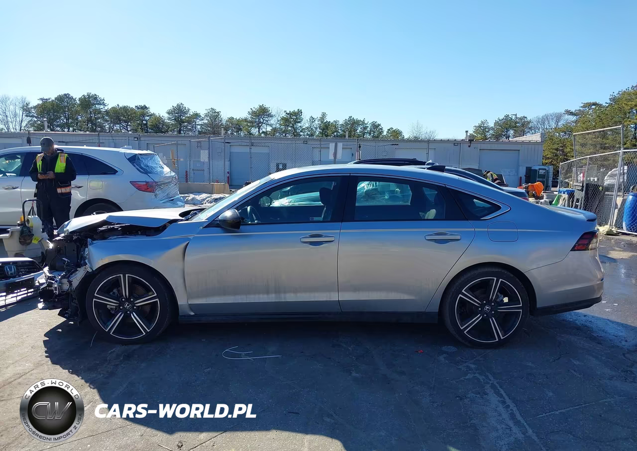 2025 Honda Accord Hybrid Sport VIN:1HGCY2F52SA080341 - 15