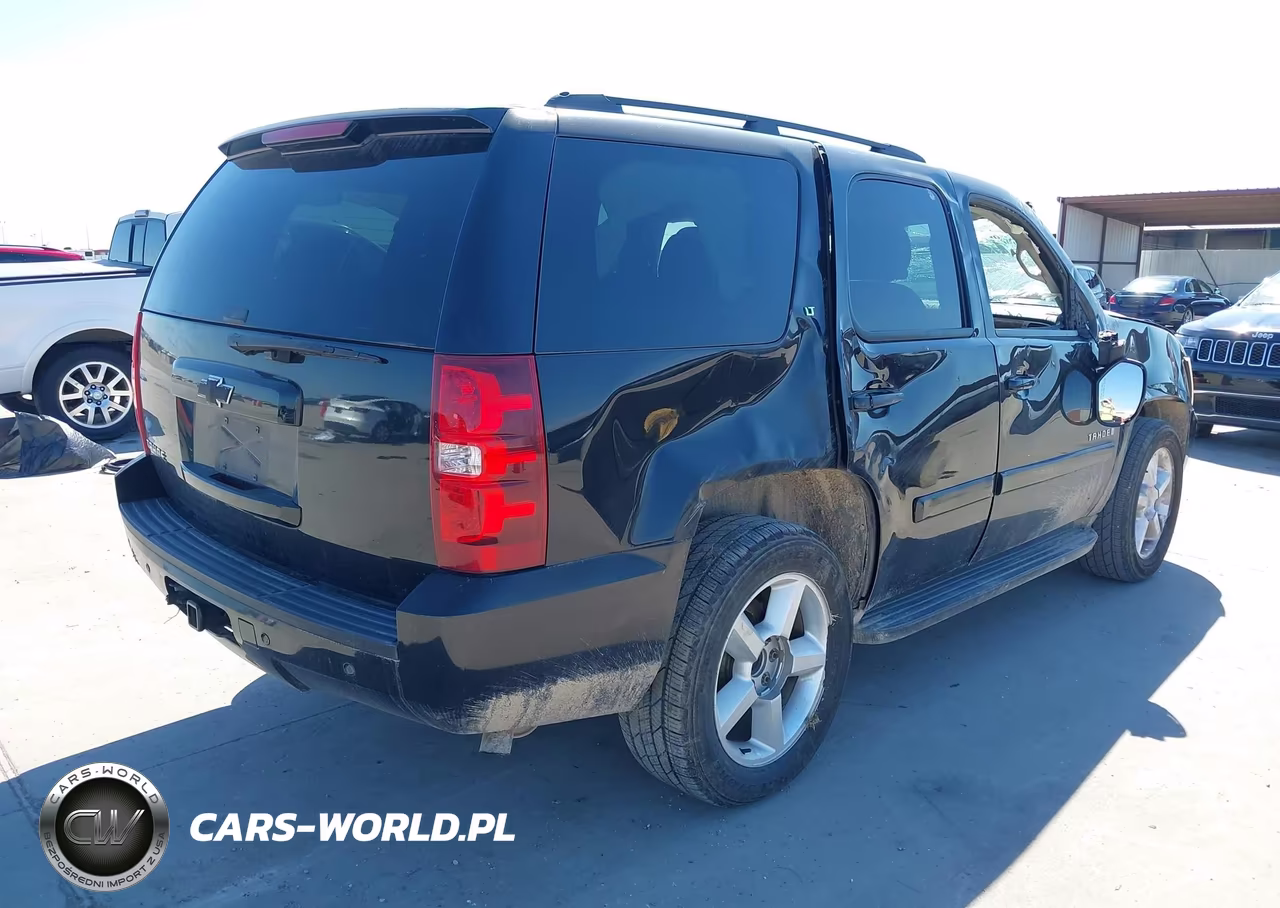 2008 Chevrolet Tahoe Lt VIN:1GNFC13J48R267085 - 4