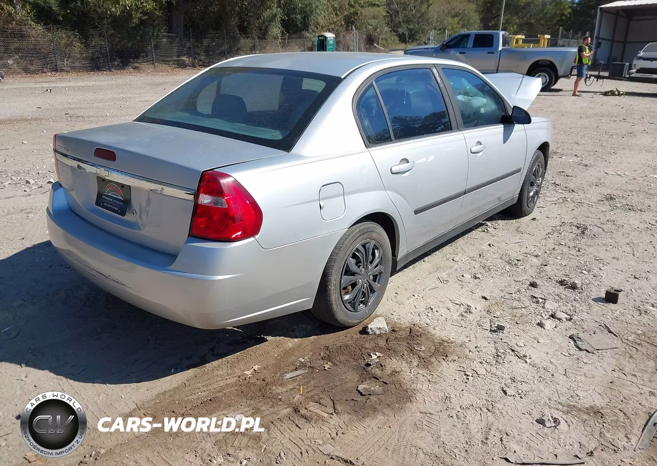2005 Chevrolet Malibu VIN:1G1ZS52FX5F127206 - 4