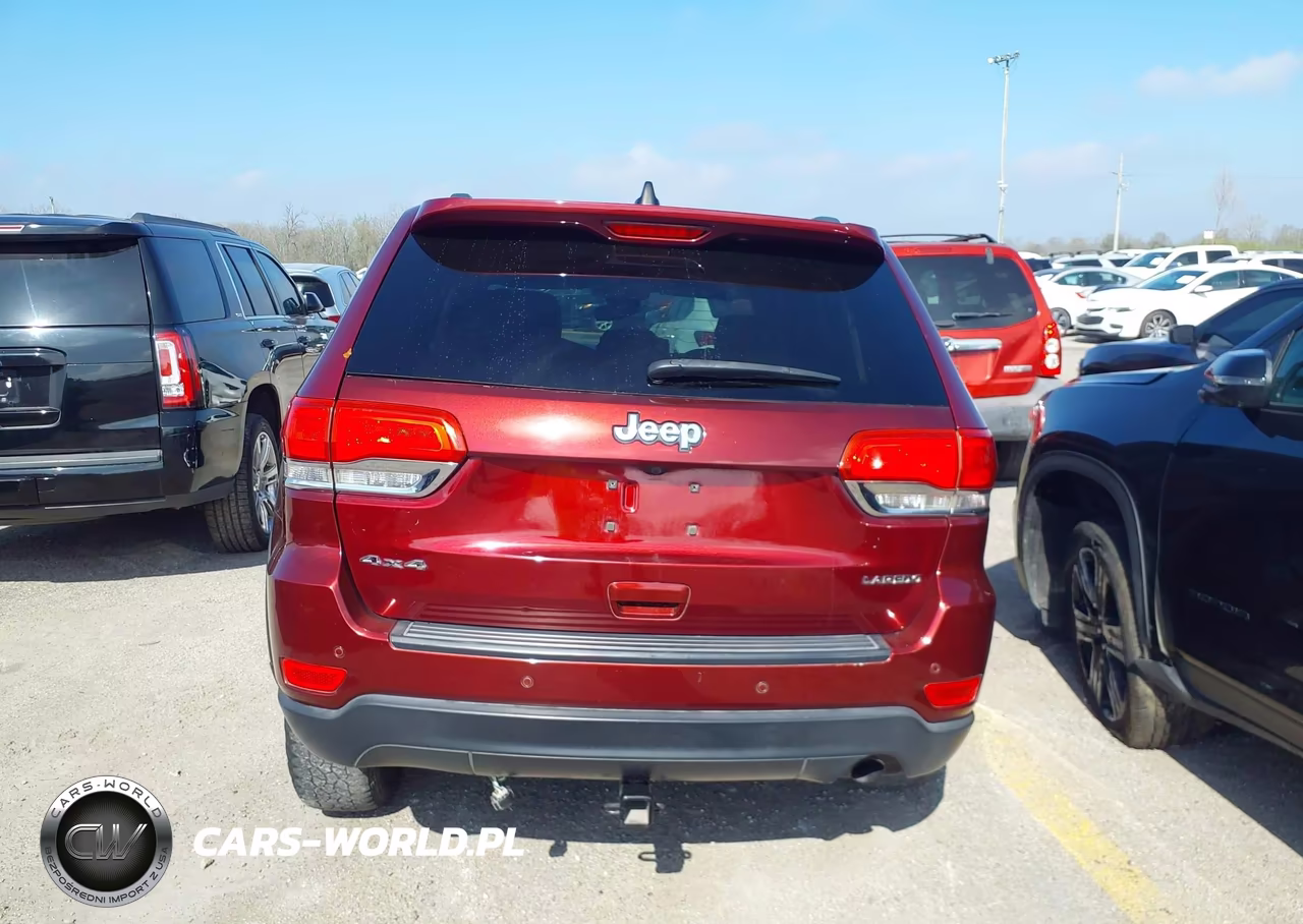 2017 Jeep Grand Cherokee Laredo 4X4 VIN:1C4RJFAG1HC766932 - 17
