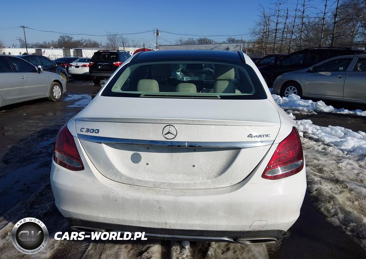 2016 Mercedes-Benz C 300 4Matic VIN:WDDWF4KB7GR150987 - 16