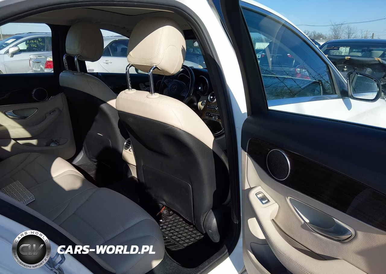 2016 Mercedes-Benz C 300 4Matic VIN:WDDWF4KB7GR150987 - 8