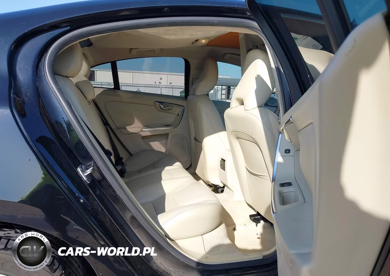 2015 Volvo S60 T5 Premier VIN:YV140MFK7F2368054 - 8