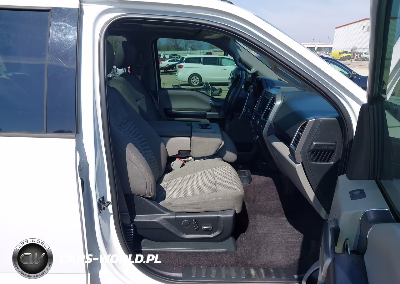 2016 Ford F-150 Xlt VIN:1FTEW1EF8GFA49929 - 5