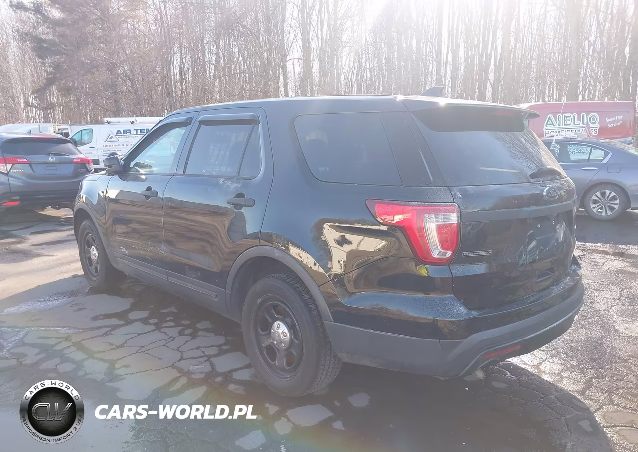 2017 Ford Utility Police Interceptor VIN:1FM5K8AR4HGE01108 - 3