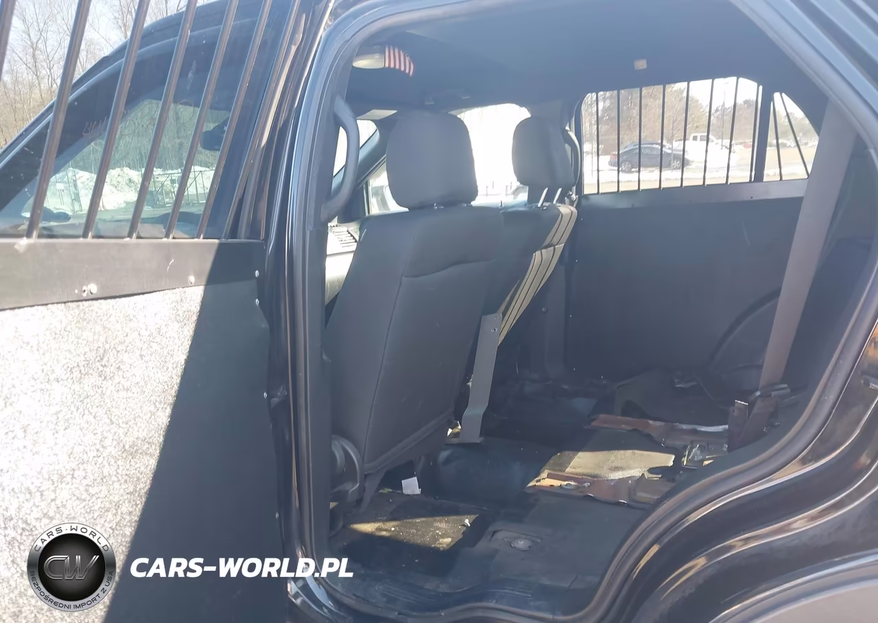 2017 Ford Utility Police Interceptor VIN:1FM5K8AR4HGE01108 - 8
