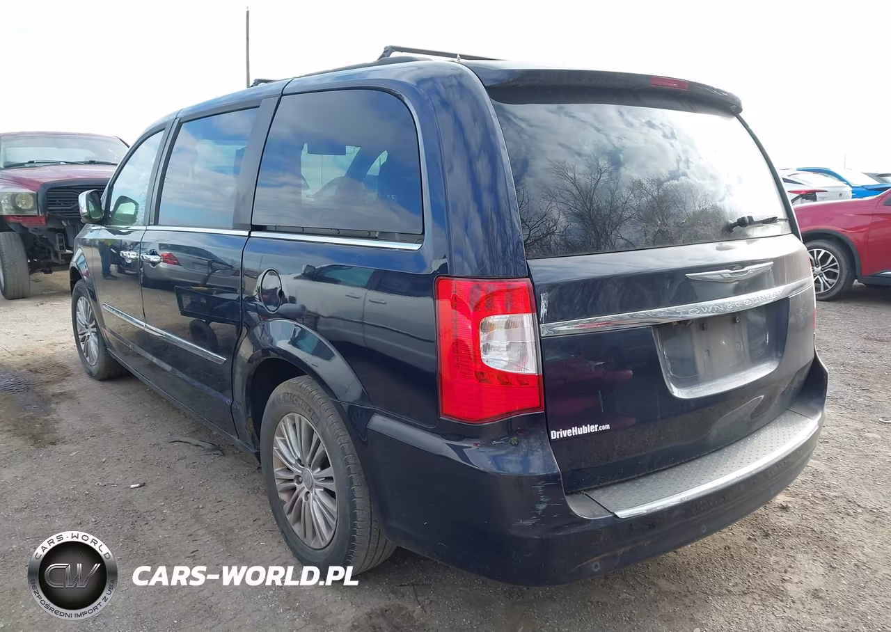 2013 Chrysler Town & Country Touring-L VIN:2C4RC1CG5DR558712 - 3