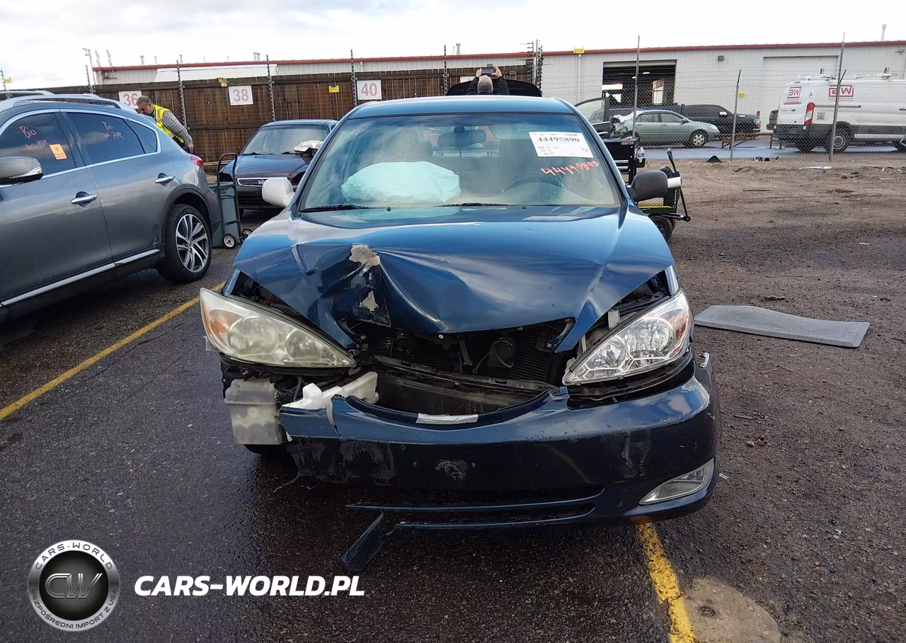 2003 Toyota Camry Xle VIN:4T1BE32K63U259689 - 13