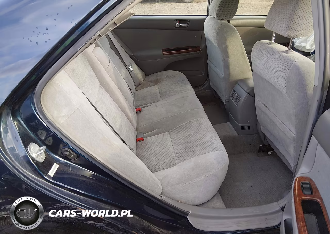 2003 Toyota Camry Xle VIN:4T1BE32K63U259689 - 8