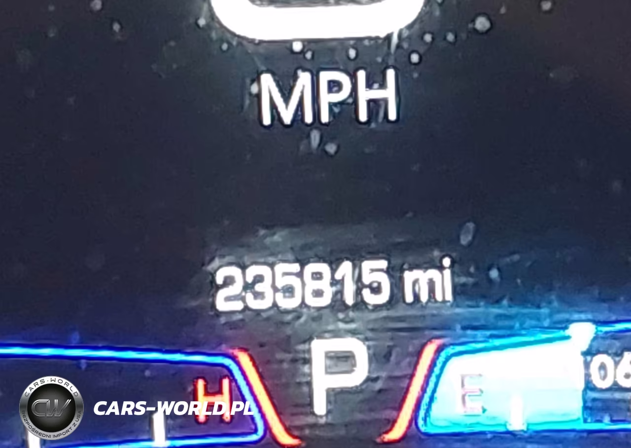 2016 Chrysler 300 300S VIN:2C3CCAGG6GH191303 - 15