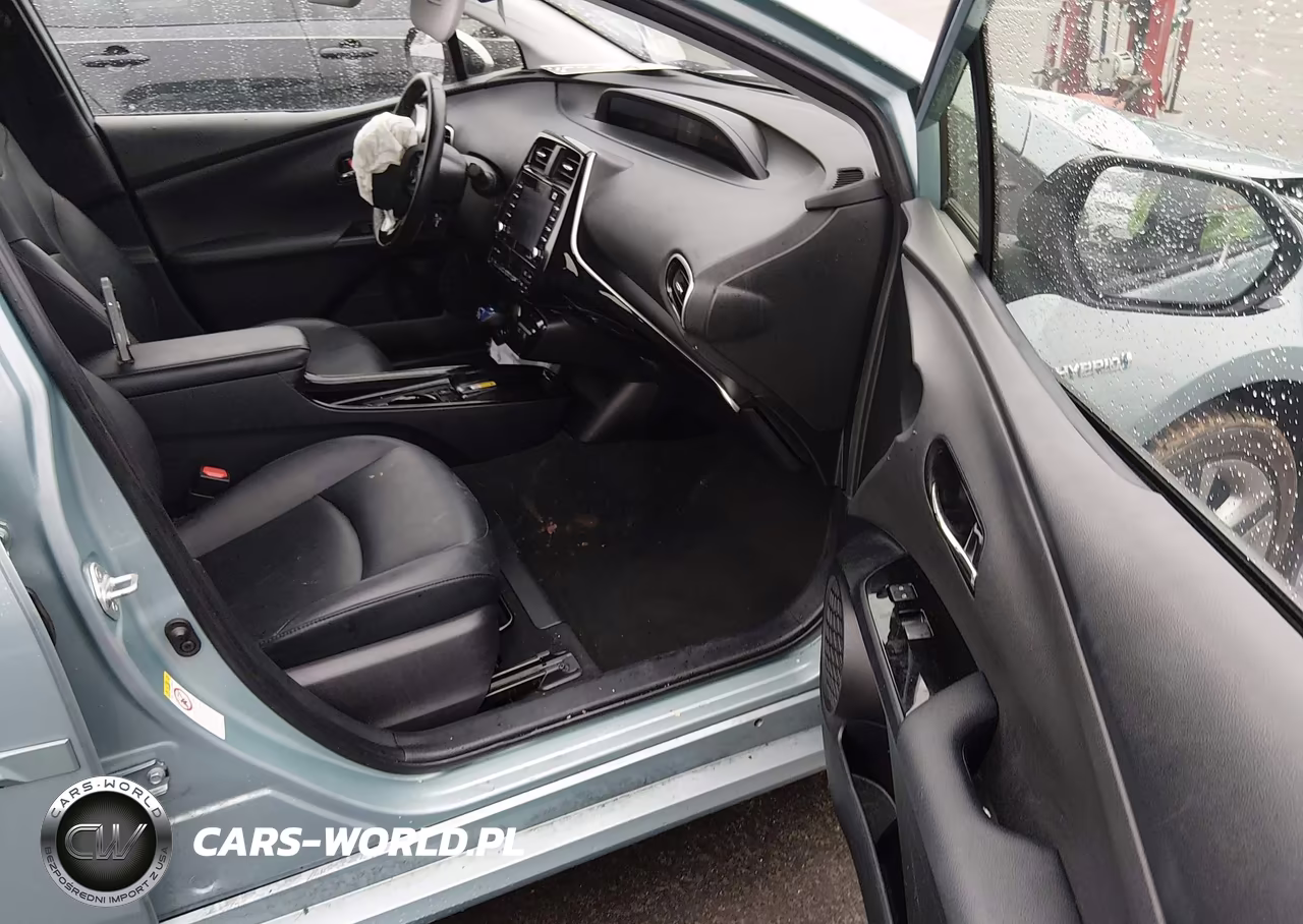 2021 Toyota Prius Xle VIN:JTDKAMFU8M3128529 - 5