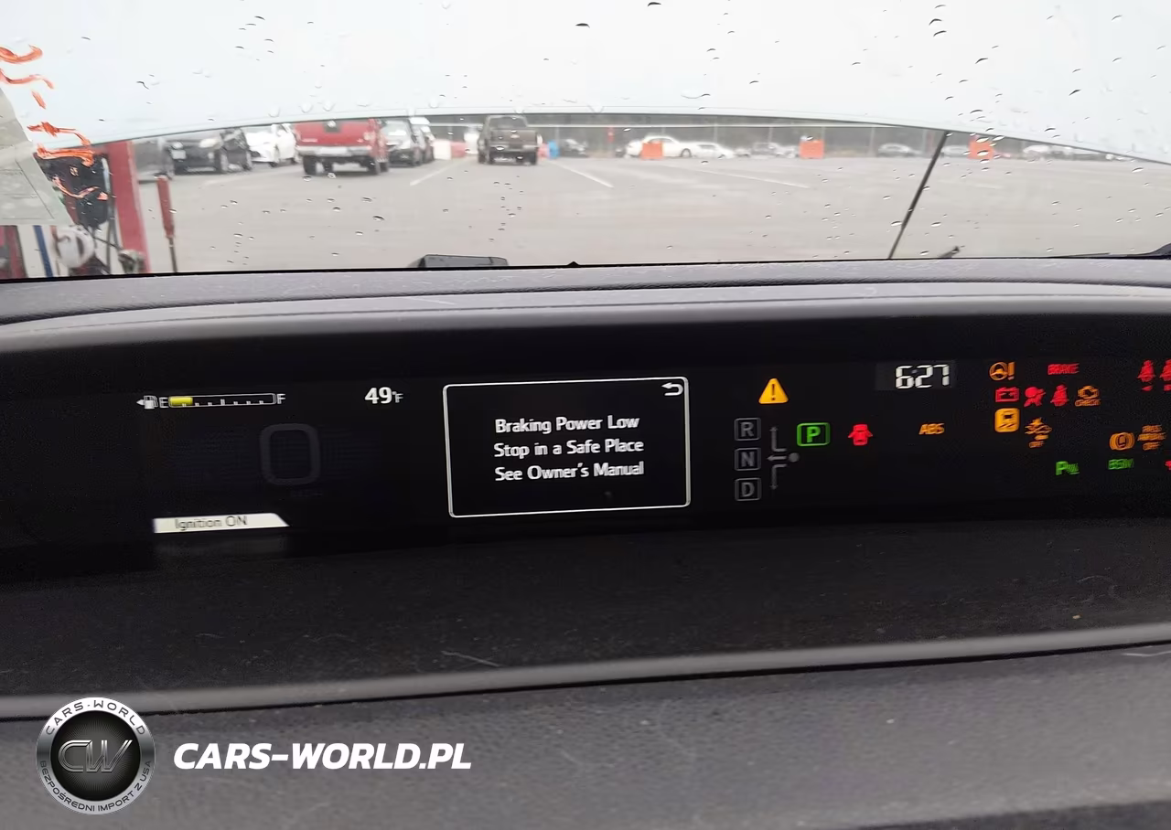 2021 Toyota Prius Xle VIN:JTDKAMFU8M3128529 - 7
