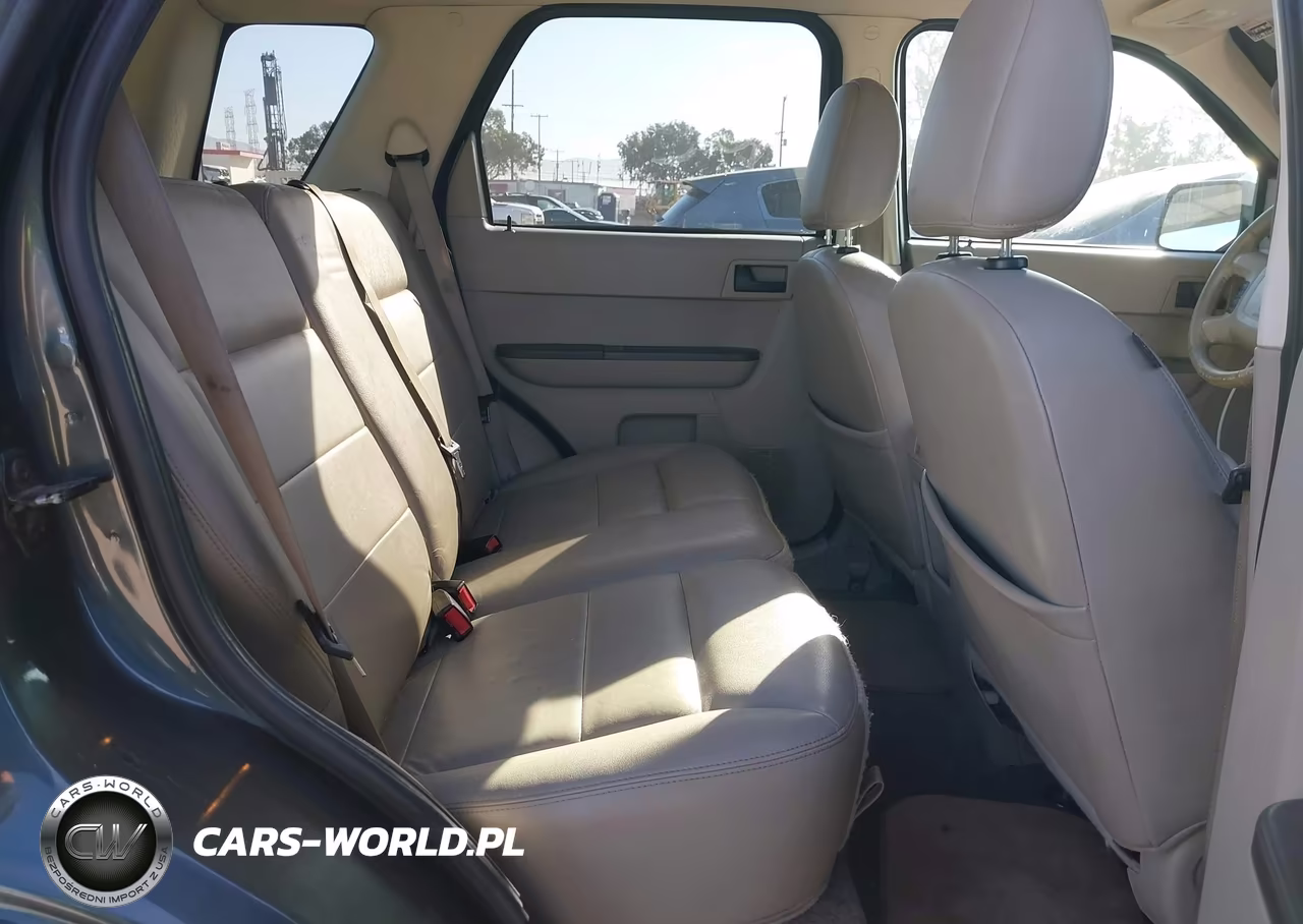 2008 Ford Escape Hybrid VIN:1FMCU49H38KD05568 - 8